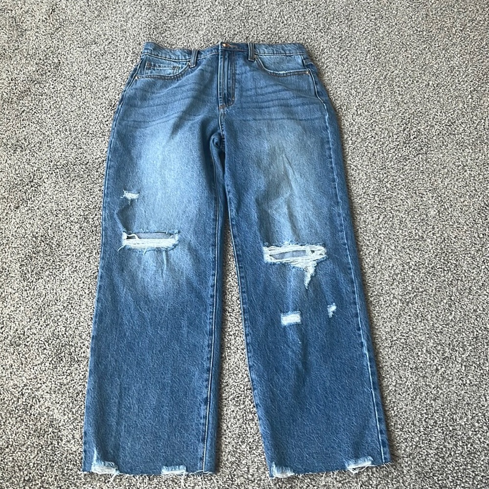 NWT High Rise Straight Leg Jeans